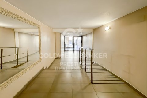 Купить квартиру в Барселона, Испания с 3 спальни, 90м², № 7781 - фото 3