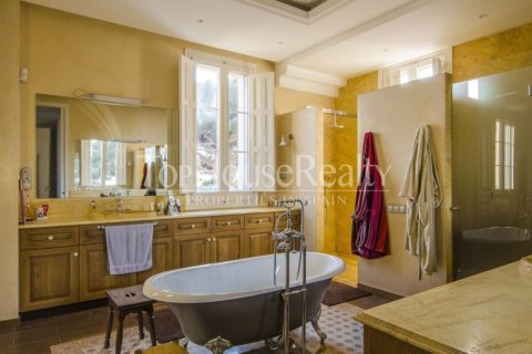 Villa de 9 dormitorios en venta en Pedralbes, Barcelona, Cataluña, Spain № 2345 - foto 8