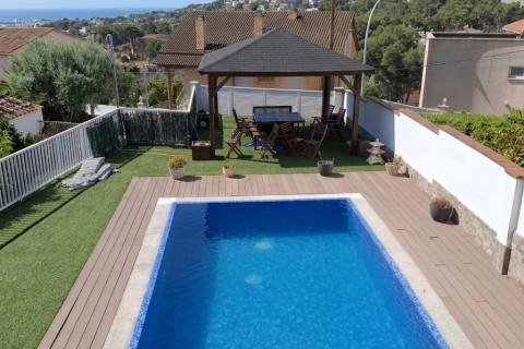 Casa adosada de 5 dormitorios en venta en Castelldefels, Barcelona, Cataluña, Spain № 8343 - foto 2