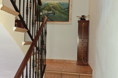 Casa adosada de 5 dormitorios en venta en Castelldefels, Barcelona, Cataluña, Spain № 8343 - foto 21