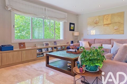 Сasa de 4 dormitorios en venta en Premia De Dalt, Barcelona, Cataluña, Spain № 8345 - foto 20