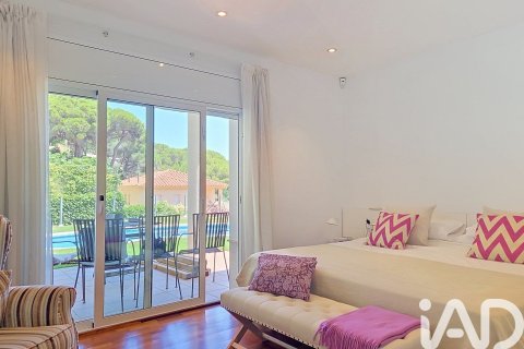 Сasa de 4 dormitorios en venta en Premia De Dalt, Barcelona, Cataluña, Spain № 8345 - foto 30