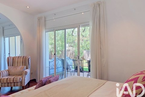 Сasa de 4 dormitorios en venta en Premia De Dalt, Barcelona, Cataluña, Spain № 8345 - foto 29