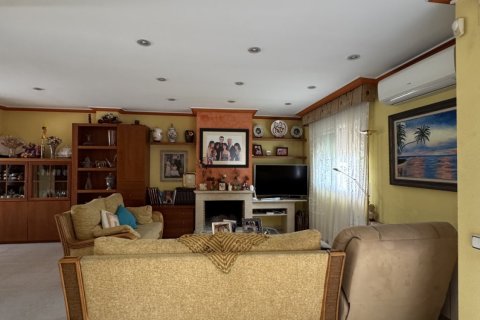 Купить дом в Сан-Висенс де Монтальт, Испания с 3 спальни, 227м², № 8349 - фото 9