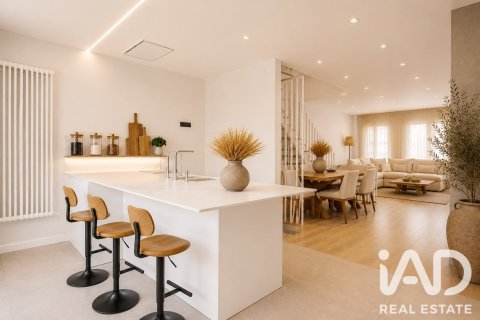 Casa adosada de 4 dormitorios en venta en Sabadell, Barcelona, Cataluña, Spain № 8344 - foto 11