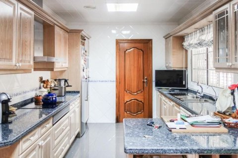 Купить дом в Гава, Испания с 7 комнат, 465м², № 8452 - фото 12