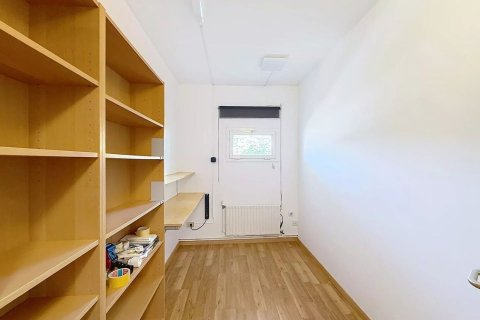 Купить дом в Кабрильс, Испания с 5 комнат, 376м², № 8450 - фото 29