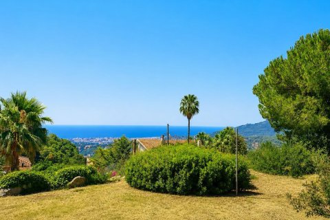 Сasa de 5 dormitorios en venta en Cabrils, Barcelona, Cataluña, Spain № 8451 - foto 2