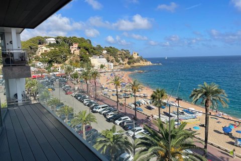 Apartamento de 3 dormitorios en venta en Lloret de Mar, Gerona, Cataluña, Spain № 8447 - foto 9