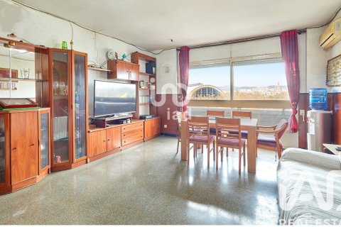 Купить квартиру в Барселона, Испания с 3 спальни, 97м², № 8453 - фото 6