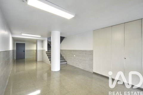 Купить квартиру в Барселона, Испания с 3 спальни, 97м², № 8453 - фото 25