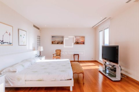 Villa de 5 dormitorios en venta en Sitges, Barcelona, Cataluña, Spain № 4002 - foto 23