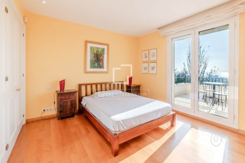 Villa de 5 dormitorios en venta en Sitges, Barcelona, Cataluña, Spain № 4002 - foto 18