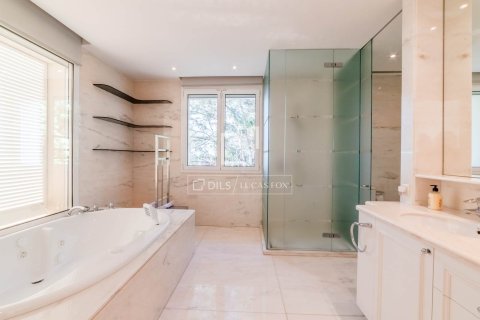 Villa de 5 dormitorios en venta en Sitges, Barcelona, Cataluña, Spain № 4002 - foto 25