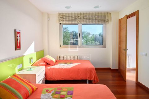 Villa de 5 dormitorios en venta en Sant Vicenc De Montalt, Barcelona, Cataluña, Spain № 4000 - foto 27