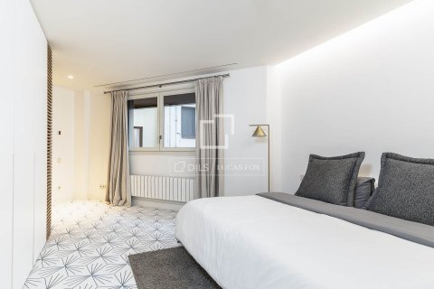 Купить квартиру в Барселона, Испания с 2 спальни, 146м², № 3999 - фото 23
