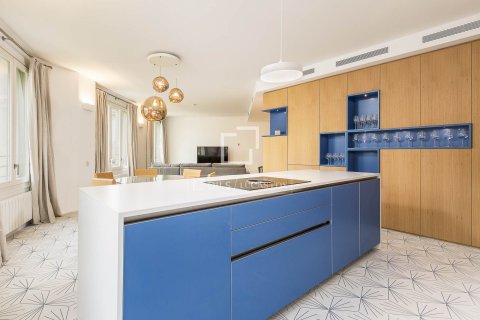 Купить квартиру в Барселона, Испания с 2 спальни, 146м², № 3999 - фото 11