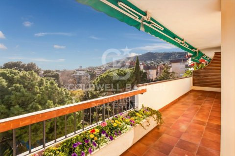 Apartamento de 6 dormitorios en venta en Barcelona, Cataluña, Spain № 5381