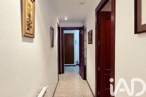 Apartamento de 4 dormitorios en venta en Calella, Barcelona, Cataluña, Spain № 7431 - foto 2