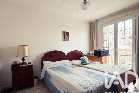 Apartamento de 4 dormitorios en venta en Calella, Barcelona, Cataluña, Spain № 7431 - foto 13