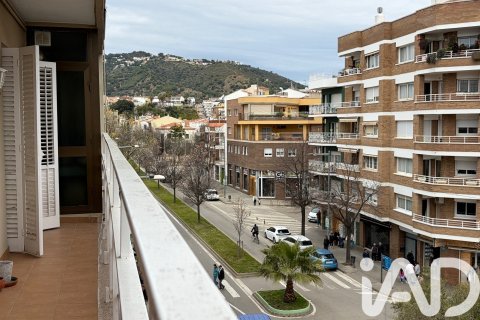 Apartamento de 4 dormitorios en venta en Calella, Barcelona, Cataluña, Spain № 7431 - foto 20