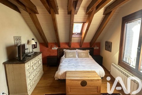 Сasa de 4 dormitorios en venta en La Vall de Boí, Lérida, Cataluña, Spain № 7432 - foto 13