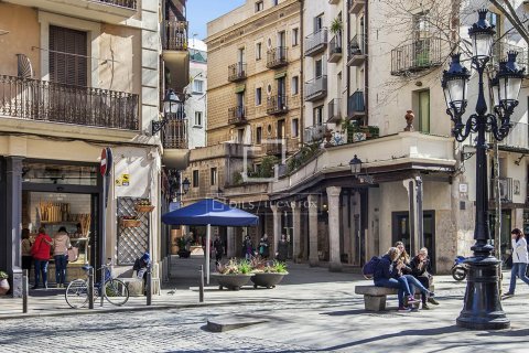 2 bedrooms apartment for sale in Barcelona, Catalonia, Spain № 3904 - photo 30