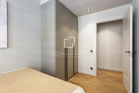 2 bedrooms apartment for sale in Barcelona, Catalonia, Spain № 3904 - photo 13