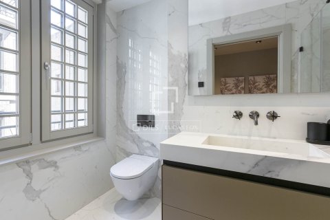 2 bedrooms apartment for sale in Barcelona, Catalonia, Spain № 3904 - photo 21