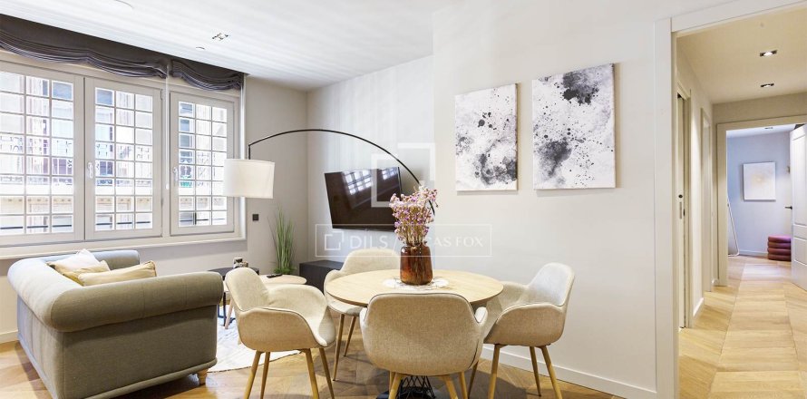 2 bedrooms apartment for sale in Barcelona, Catalonia, Spain № 3904
