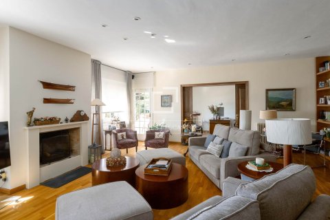 Villa de 5 dormitorios en venta en Cabrils, Barcelona, Cataluña, Spain № 3900 - foto 14