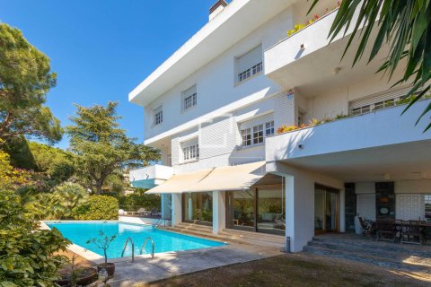 Villa de 5 dormitorios en venta en Cabrils, Barcelona, Cataluña, Spain № 3900 - foto 3