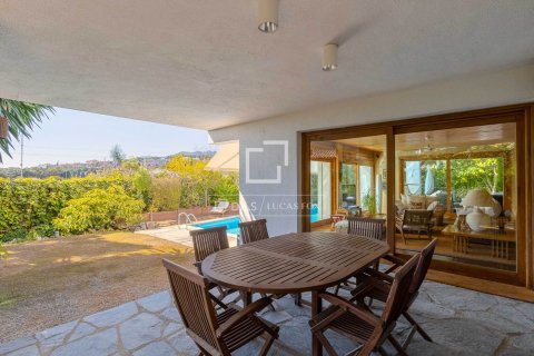Villa de 5 dormitorios en venta en Cabrils, Barcelona, Cataluña, Spain № 3900 - foto 8