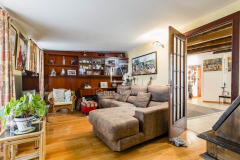 3 bedrooms apartment for sale in Barcelona, Catalonia, Spain № 3906 - photo 11