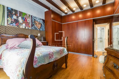 3 bedrooms apartment for sale in Barcelona, Catalonia, Spain № 3906 - photo 19