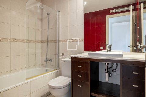 Купить пентхаус в Барселона, Испания с 2 спальни, 74м², № 8965 - фото 16