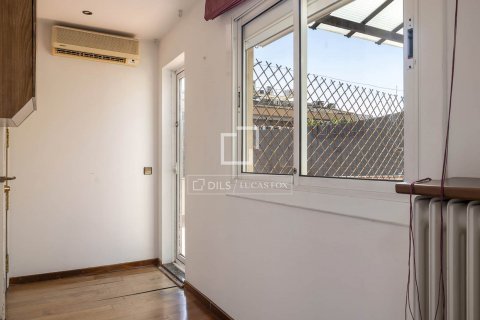 Купить пентхаус в Барселона, Испания с 2 спальни, 74м², № 8965 - фото 19