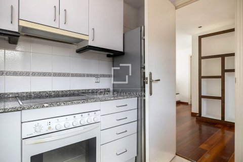 Купить пентхаус в Барселона, Испания с 2 спальни, 74м², № 8965 - фото 10