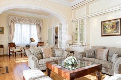 9 bedrooms villa for sale in Esplugues de Llobregat, Barcelona, Catalonia, Spain № 7950 - photo 8