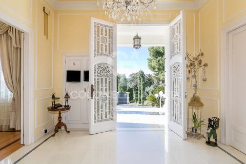 9 bedrooms villa for sale in Esplugues de Llobregat, Barcelona, Catalonia, Spain № 7950 - photo 9