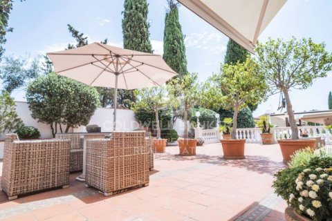 9 bedrooms villa for sale in Esplugues de Llobregat, Barcelona, Catalonia, Spain № 7950 - photo 13