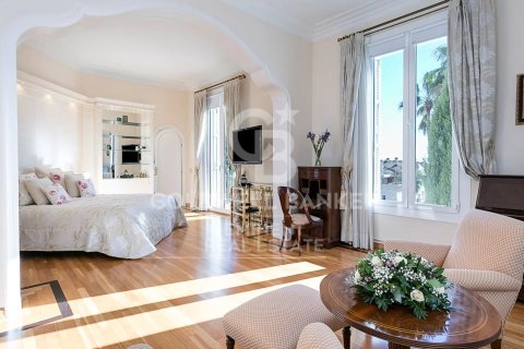 9 bedrooms villa for sale in Esplugues de Llobregat, Barcelona, Catalonia, Spain № 7950 - photo 4