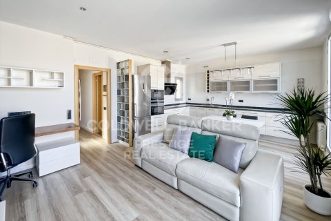 Ático de 1 dormitorio en venta en Barcelona, Cataluña, Spain № 7951 - foto 19