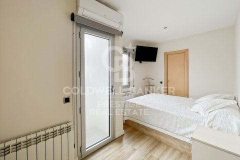 Ático de 1 dormitorio en venta en Barcelona, Cataluña, Spain № 7951 - foto 8