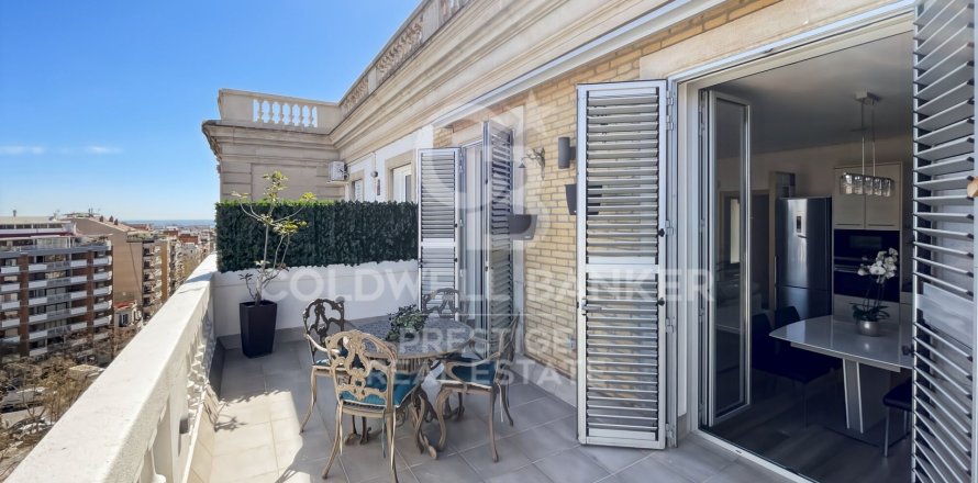 Ático de 1 dormitorio en venta en Barcelona, Cataluña, Spain № 7951