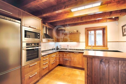 Сasa de 3 dormitorios en venta en Cataluña, Spain № 7956 - foto 9