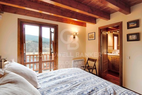 Сasa de 3 dormitorios en venta en Cataluña, Spain № 7956 - foto 11