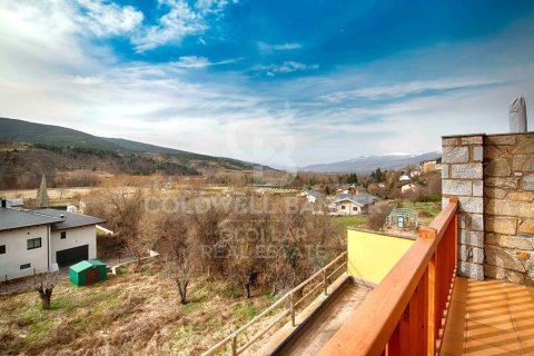 Сasa de 3 dormitorios en venta en Cataluña, Spain № 7956 - foto 27