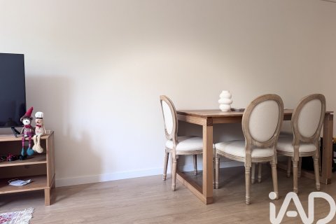 Apartamento de 3 dormitorios en alquiler en Barcelona, Cataluña, Spain № 8302 - foto 6