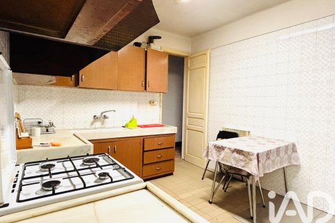 Сasa de 6 dormitorios en alquiler en Lérida, Cataluña, Spain № 8306 - foto 12